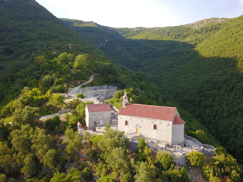 Apartments Gvozdenovic Herceg Novi Exterior photo