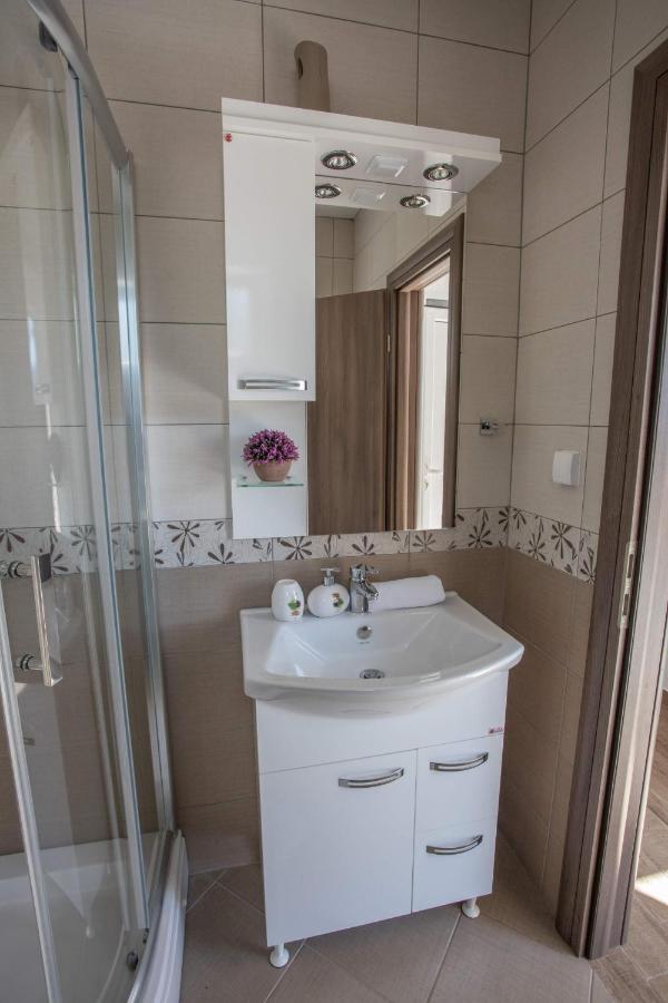 Apartments Gvozdenovic Herceg Novi Exterior photo